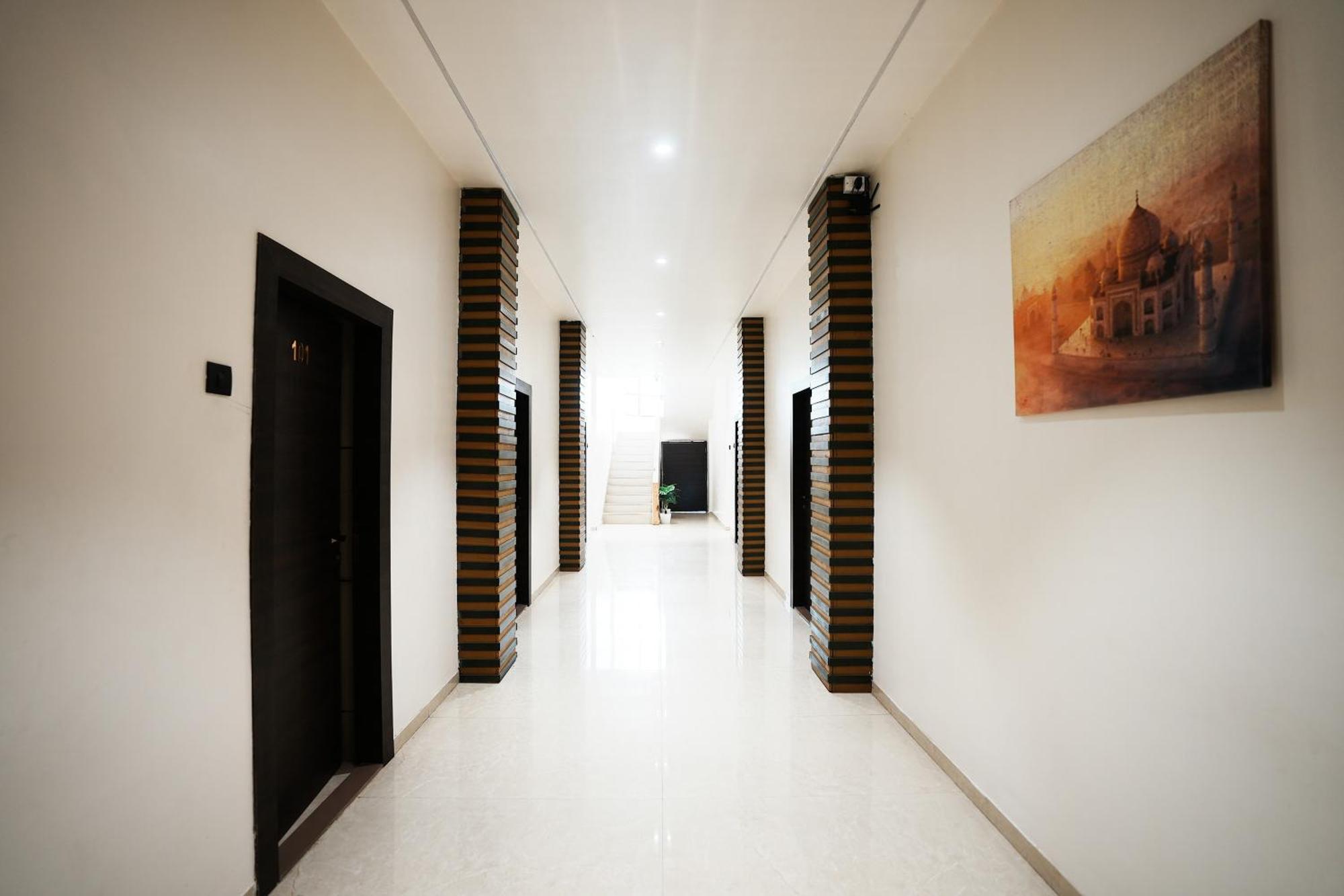 Madhav Residency Hotel & Banquet, Kalyan, Mumbai מראה חיצוני תמונה