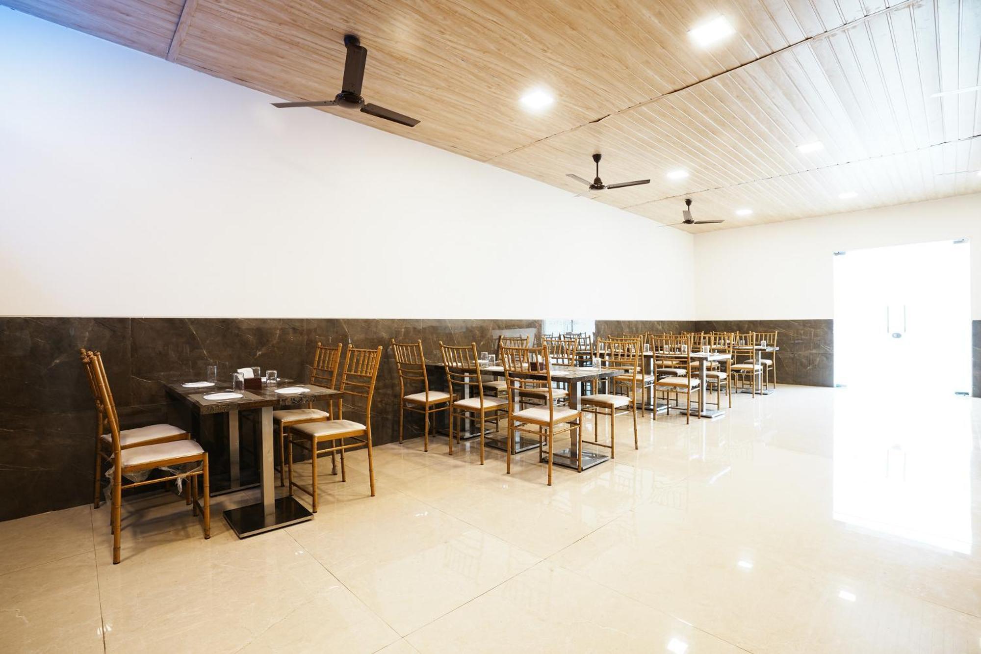 Madhav Residency Hotel & Banquet, Kalyan, Mumbai מראה חיצוני תמונה